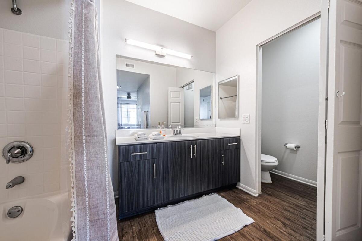 For Everyone! Huge 4br Townhouse In Venice *
